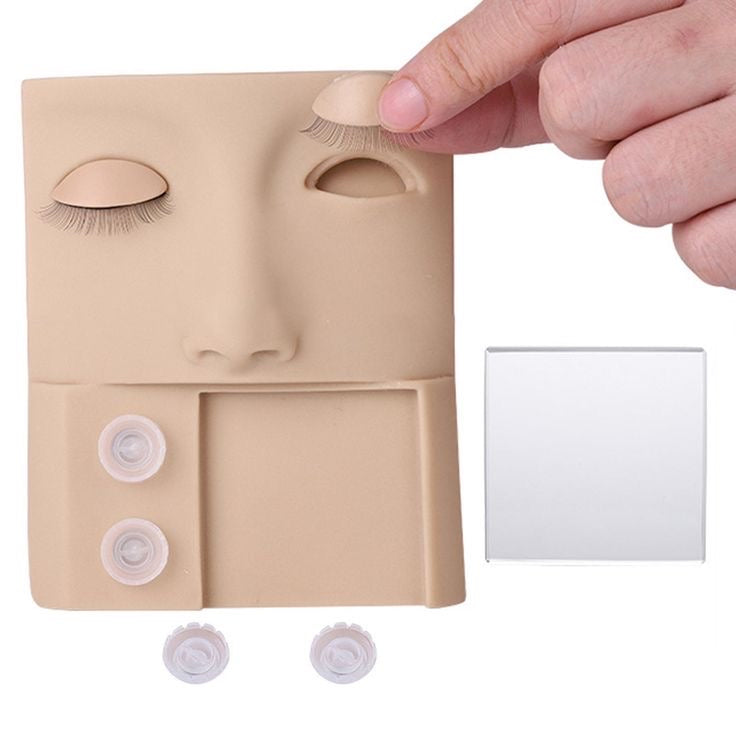 Portable practice mannequin